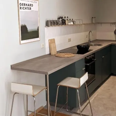 Stilvolle Moderne Unter Hohen Decken Apartment Görlitz