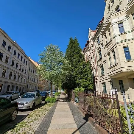 Stilvolle Moderne Unter Hohen Decken Apartment Görlitz