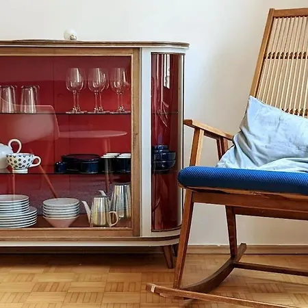 Stilvolle Moderne Unter Hohen Decken * Görlitz