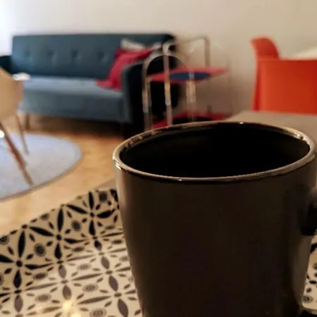 Stilvolle Moderne Unter Hohen Decken Görlitz